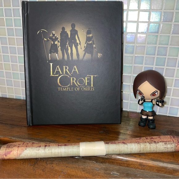 Lara Croft And The Temple Of Osiris - Gold Edition Mini Figure (No Game) NEW - Picture 4 of 5